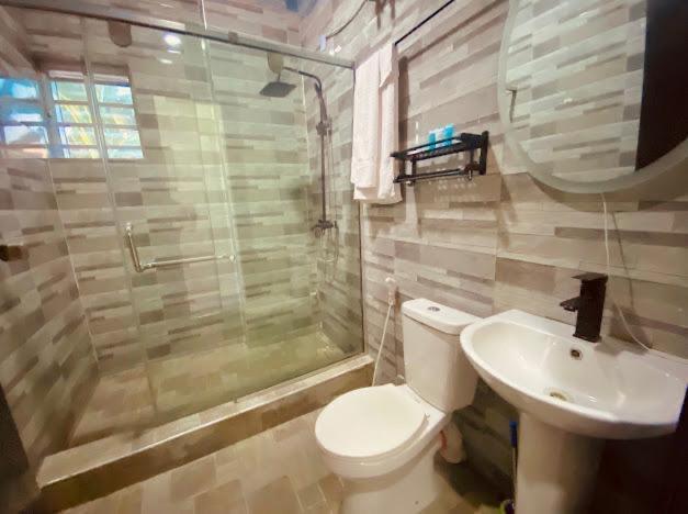 לגוס West Wing Hotel מראה חיצוני תמונה